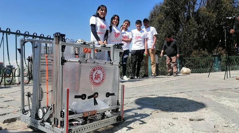 Equipo boliviano de robótica está listo para afrontar el mundial de Singapur