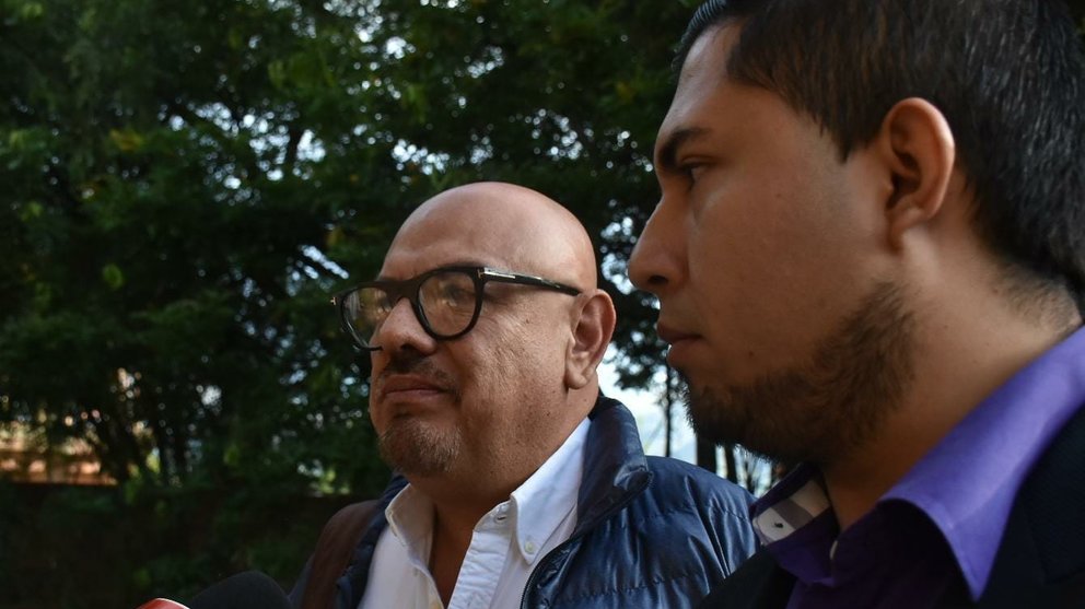 Presunta negligencia: doctor declara y manifiesta ‘compromiso’; familia espera que ‘diga su verdad’