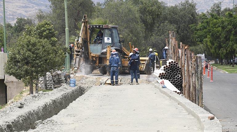 Cerrarán vías de la av. 6 de Agosto por las obras del tren hasta el 25 de noviembre