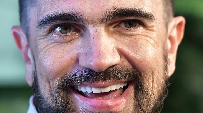 Juanes exalta a su percursionista Richard Bravo tras nominaciones al Latin Grammy