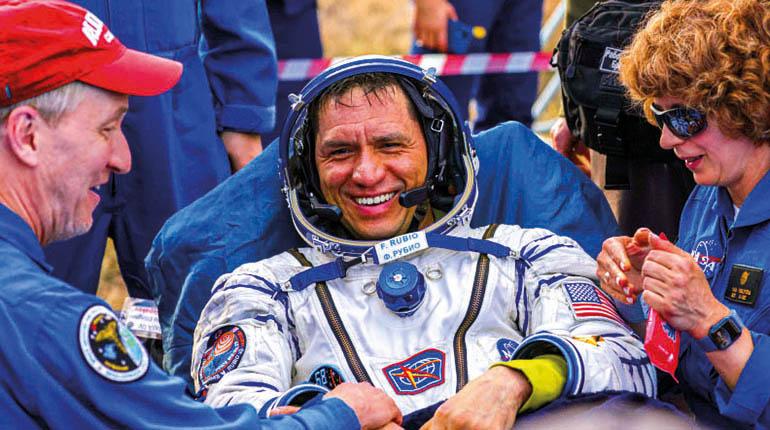 Espacio. Hispano Rubio regresa a la tierra tras 371 días