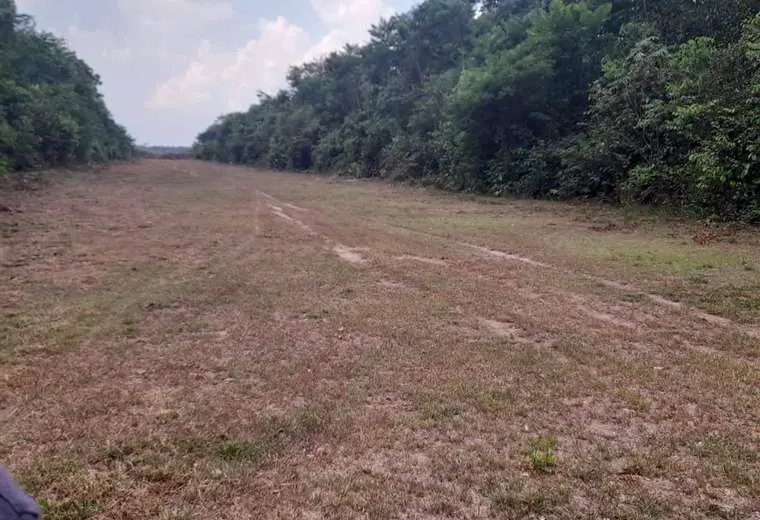 Intervienen una pista clandestina en Beni y aprehenden a un brasileño en poder de armas