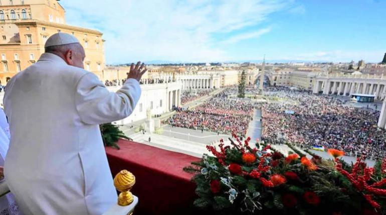 El Papa pide al mundo “silenciar las armas” y que se abra el diálogo de paz