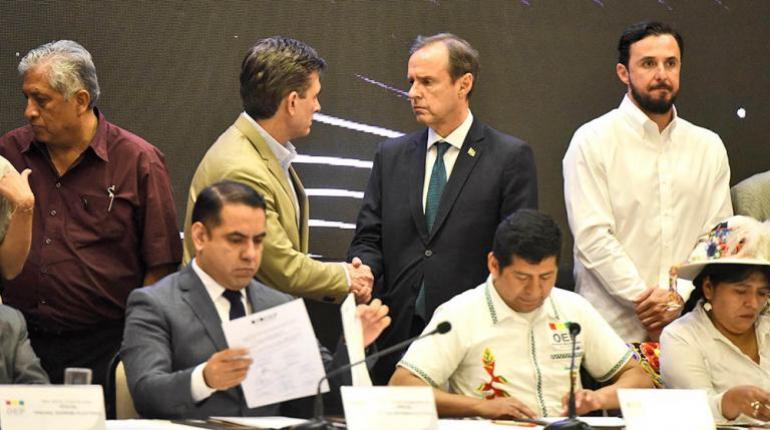 Balotaje: Paz y Quiroga firman nueve compromisos con el Órgano Electoral