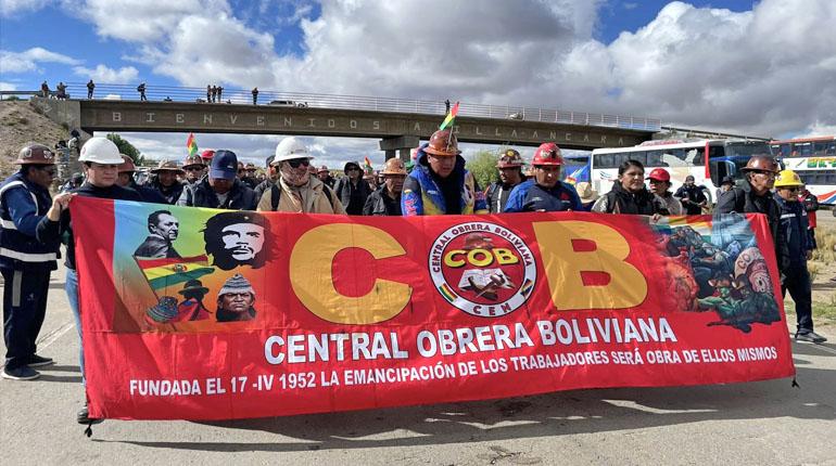 Marcha de la COB llegó a El Alto e ingresa esta mañana a La Paz