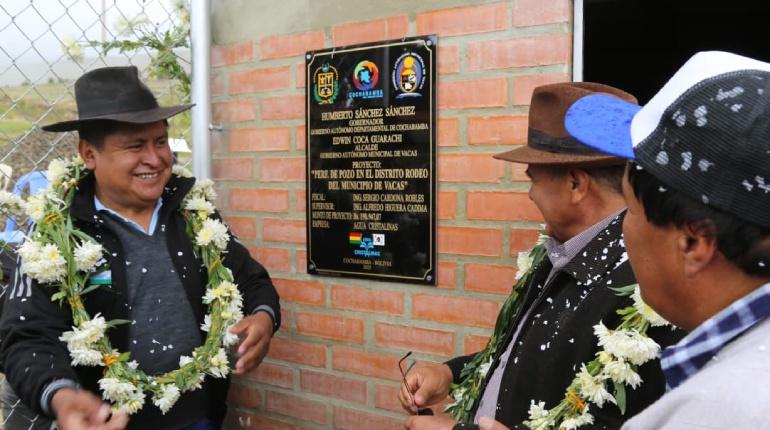 Gobernador entrega pozo de agua en el municipio de Vacas que beneficiará a 100 familias