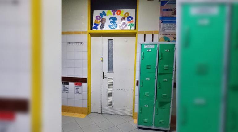 Madres de recién nacidos denuncian cierre de terapia intermedia en el materno